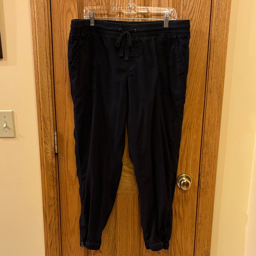 Sonoma Women's Black Jogger Pants
